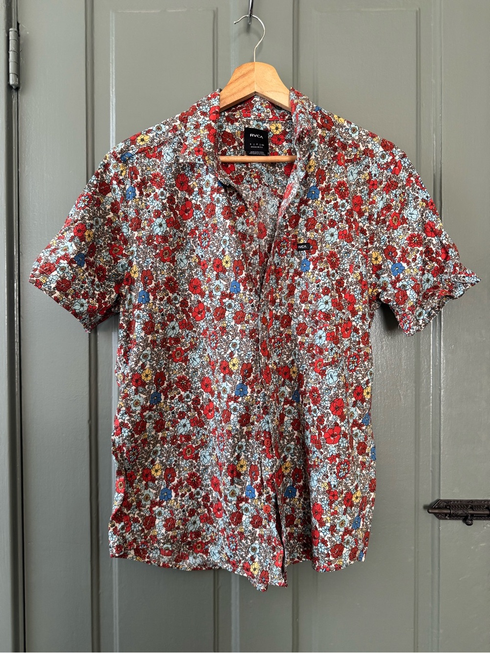 RVCA Red Floral Short Sleeve Button-Down Shirt with Blue & Yellow Accents